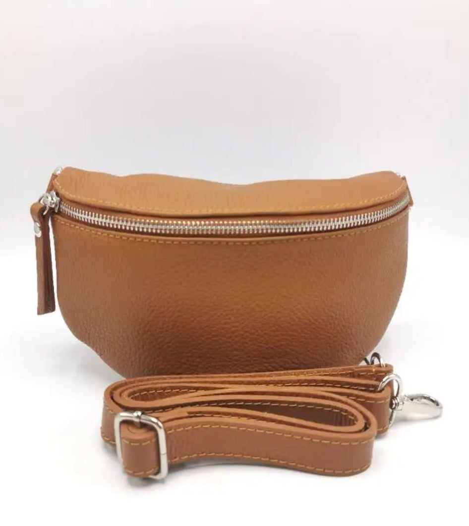 Petits sac banane en cuir Anna