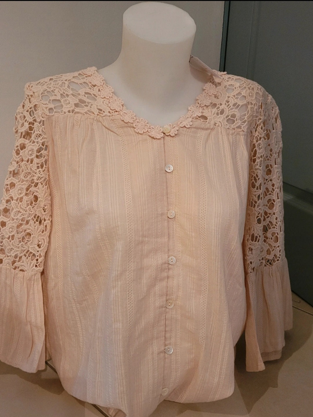 Chemisier en coton texturé rose poudré taille 36