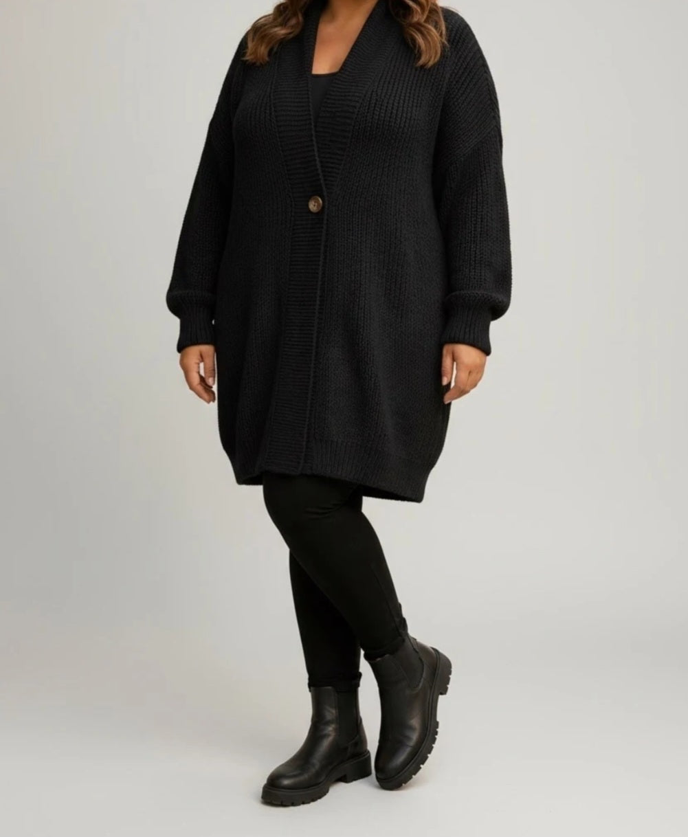 GILET EN MAILLE AVEC UN BOUTON Léonie ( en pré commande)