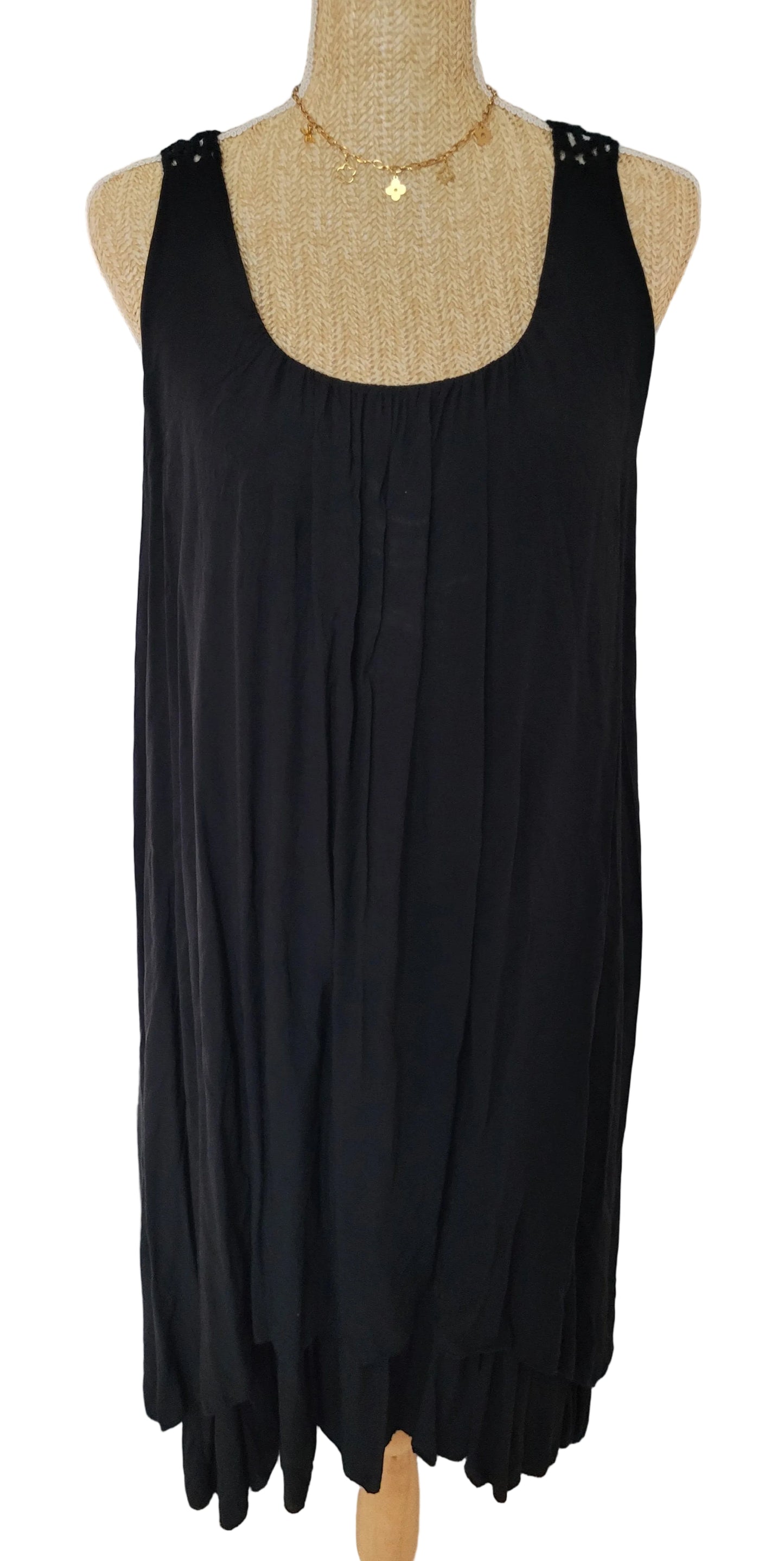 Robe dos dentelle Victoria