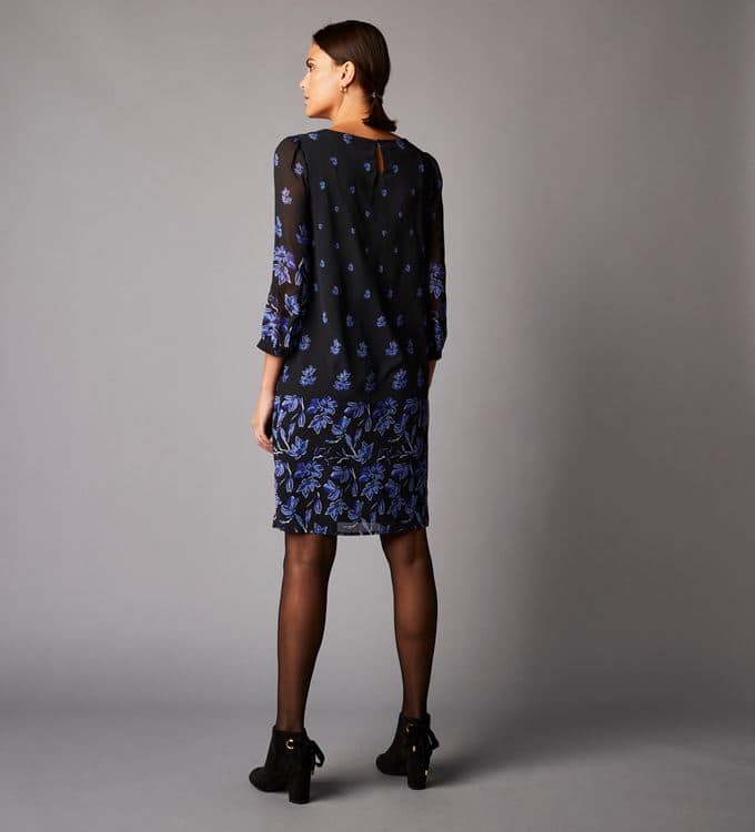 Robe courte imprimée, manches 7/8ème taille 38