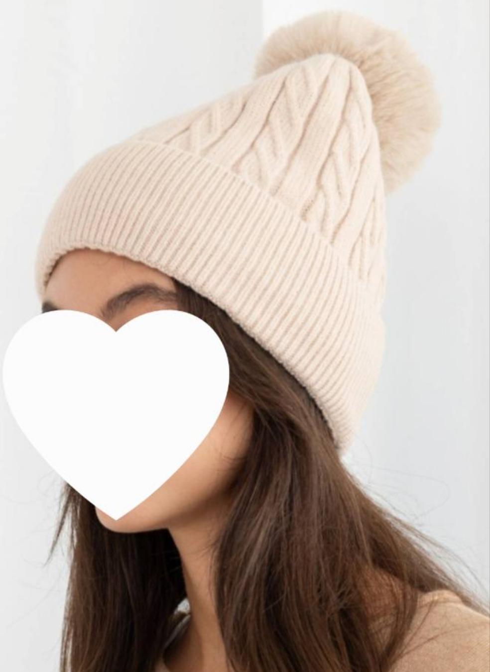 Bonnet à revers avec pompon doublé polaire