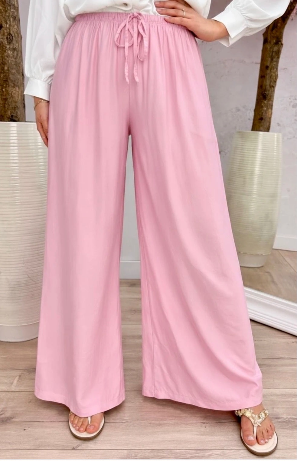 Pantalon taille élastique coupe large style casual chic