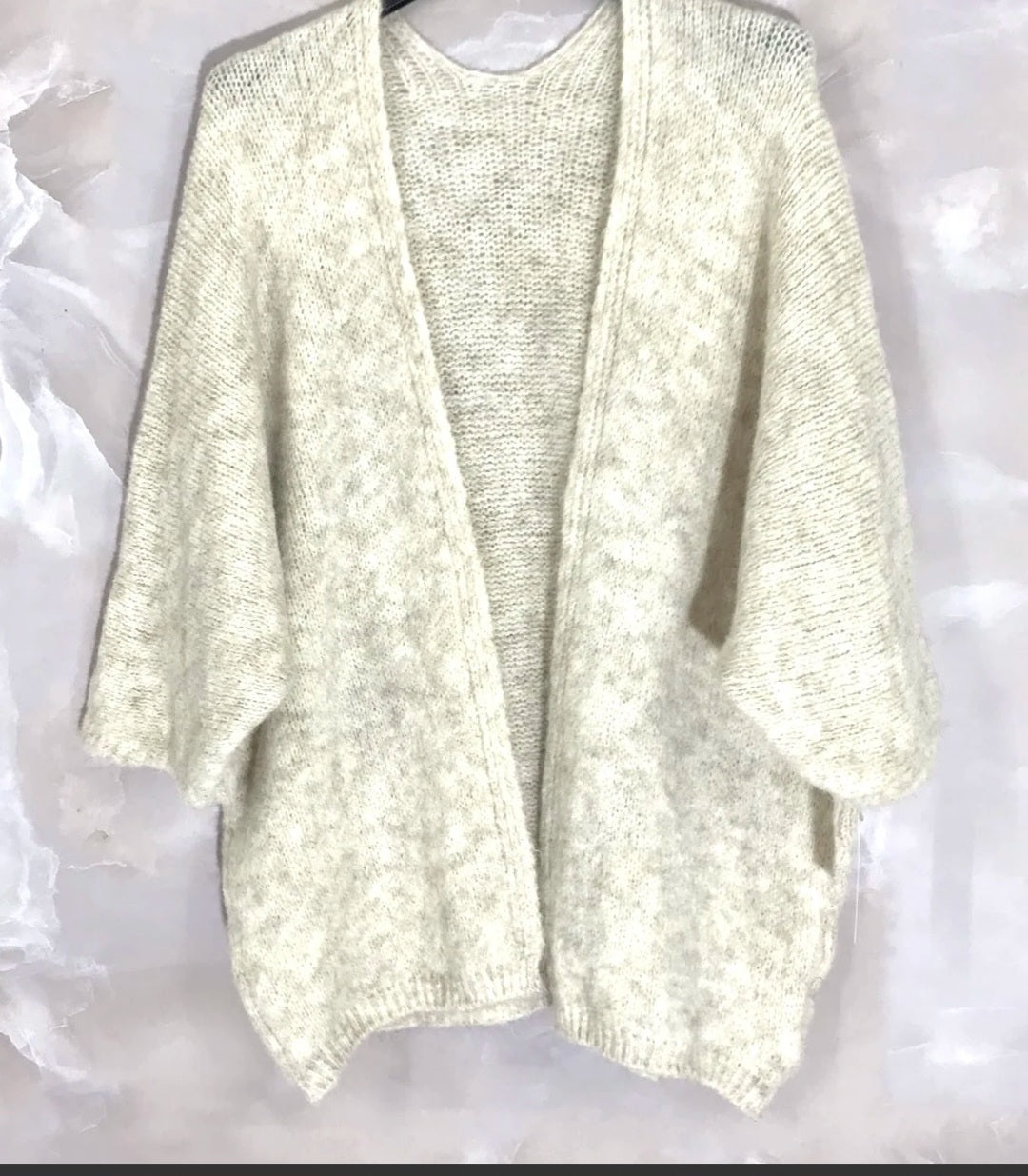 Gilet ouvert duveteux  ( en pré commande)