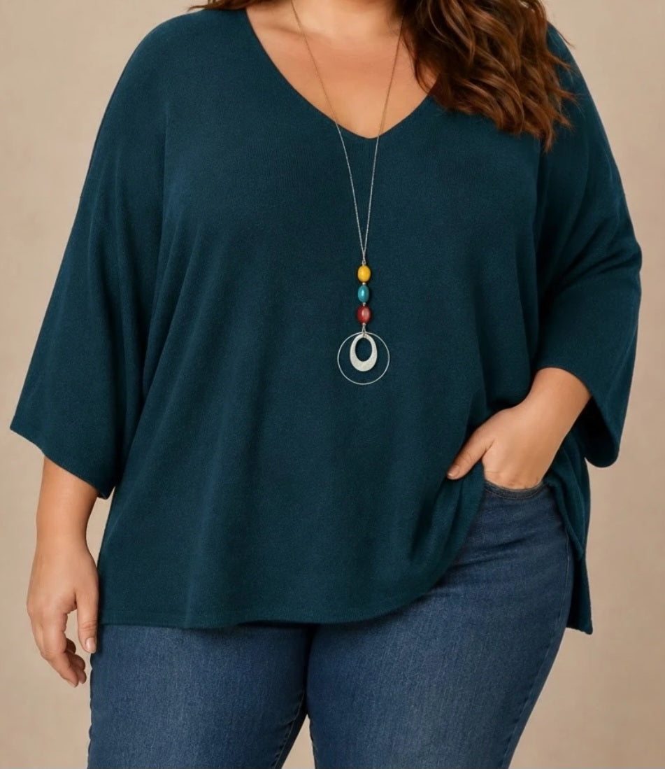 PULL UNI AVEC COLLIER ( en pré commande)