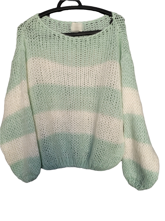 Joli pull tout doux vert d eau