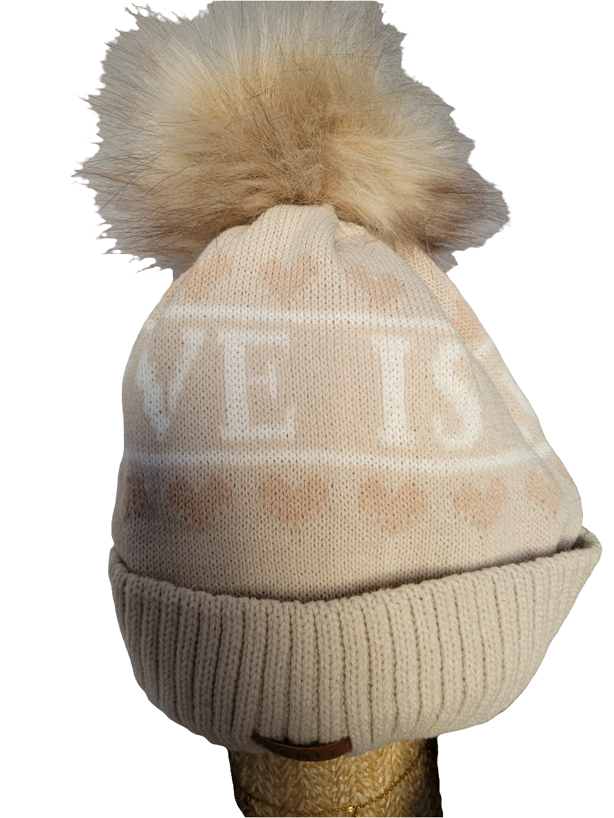 Bonnets pompoms love