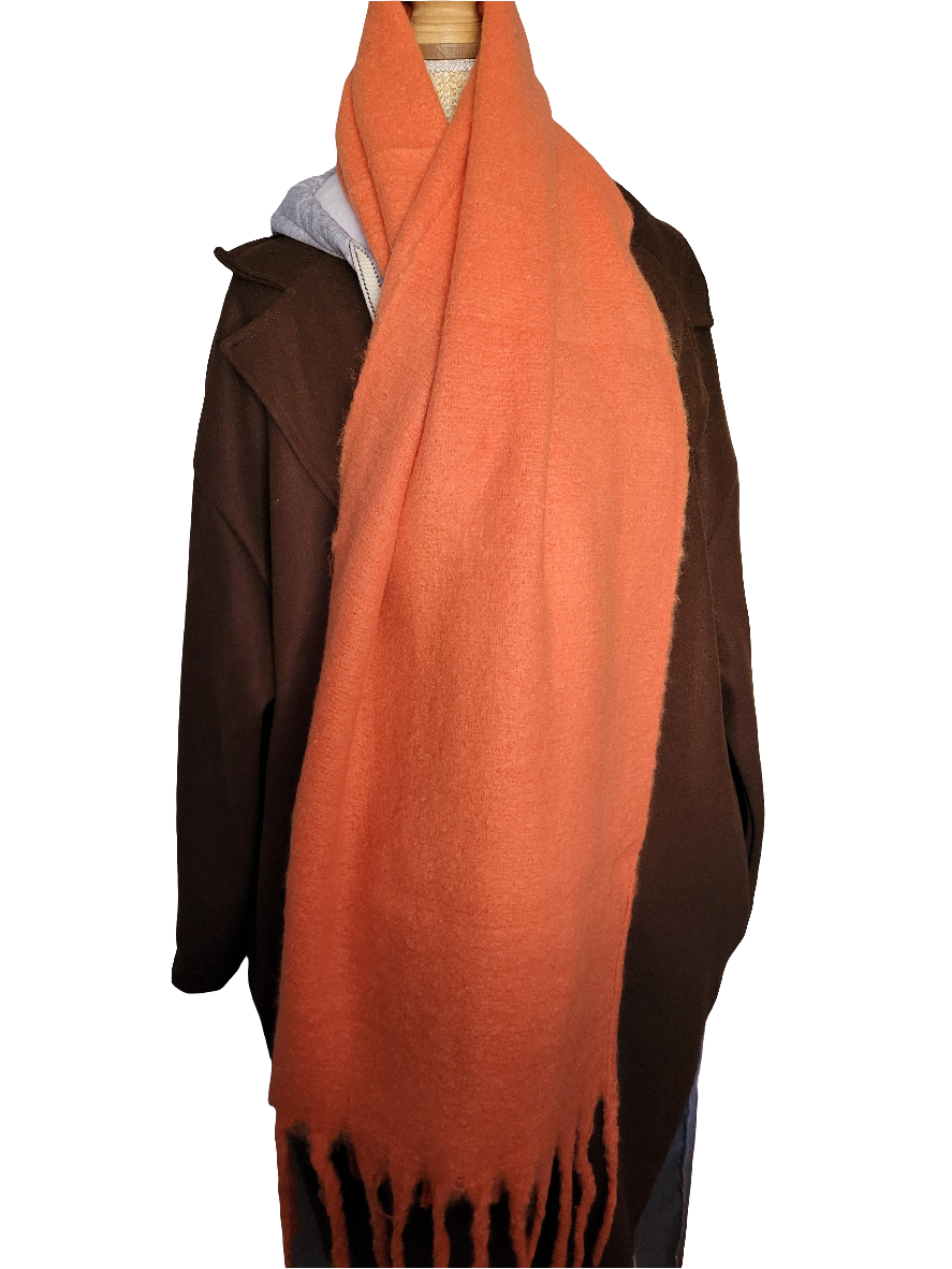 Écharpes longues à franges