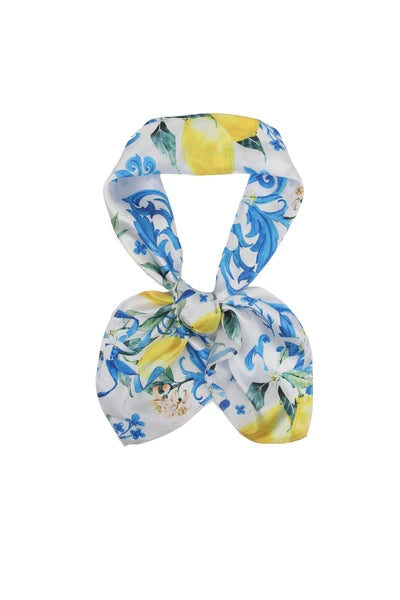 Foulard carré imprimé citron – Esprit Côte Amalfitaine Positano – Toucher soie